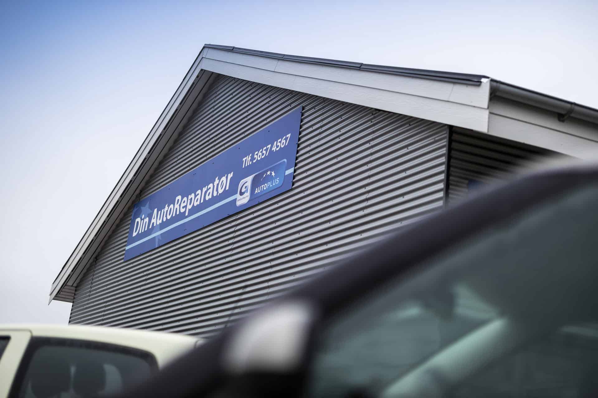 Autoværksted hos Din Autoreparatør, din lokale mekaniker i Køge